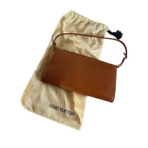 Authentic Louis Vuitton Fawn Epi Pochette Accessoires Bag Brown with Dust Bag